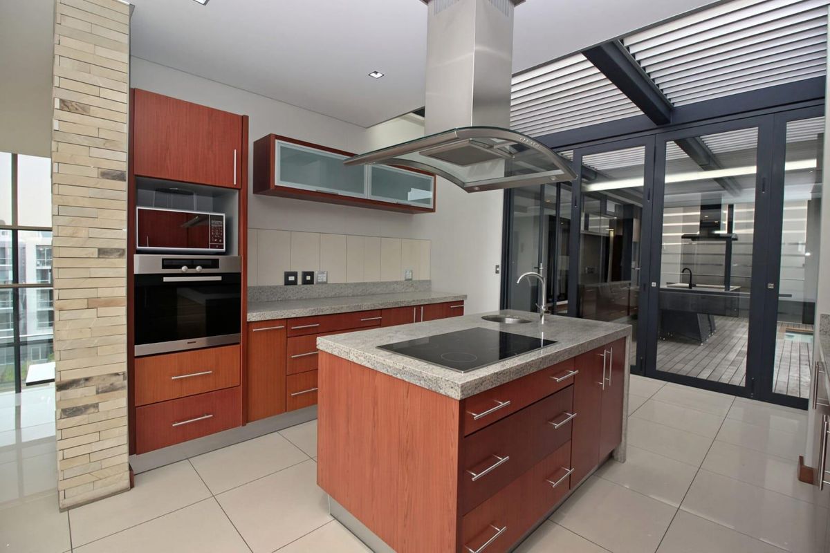 PENTHOUSE LIVING REDEFINED - Photo 3