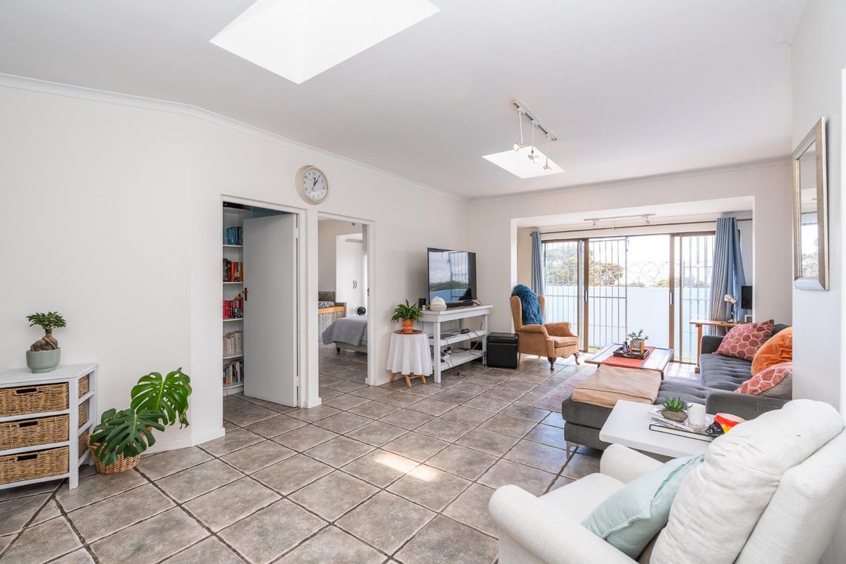 Lock up and live the Woodstock lifestyle - Photo 4