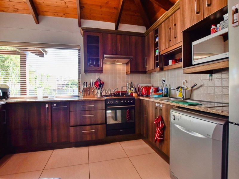 Ext 9, Swakopmund:  BEAUTIFUL 3 Bedr Home is for Sale - Photo 10