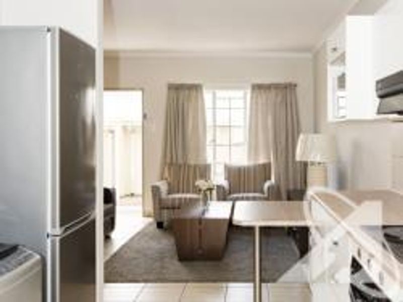 Townhouse for Sale – Pioniers Park Ext 1 - Photo 6