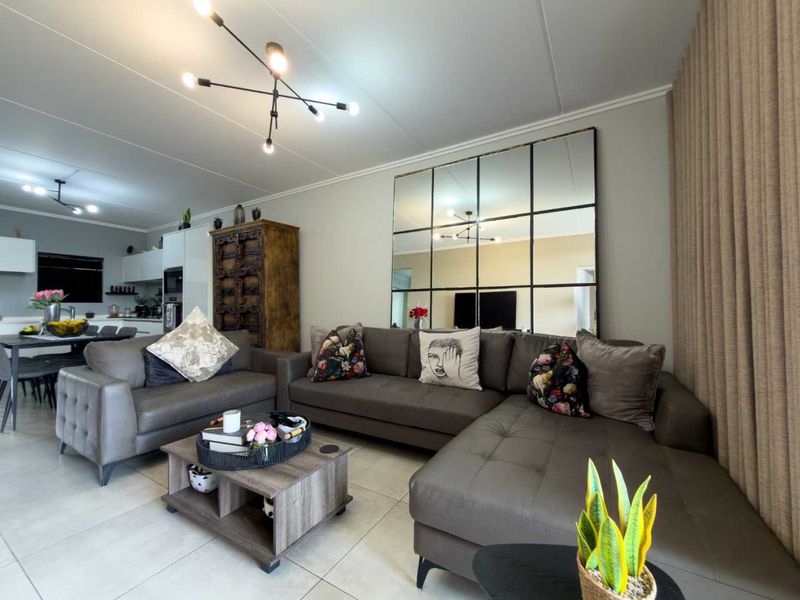 This Isn’t Typical Apartment Living — And It Shows - Photo 10