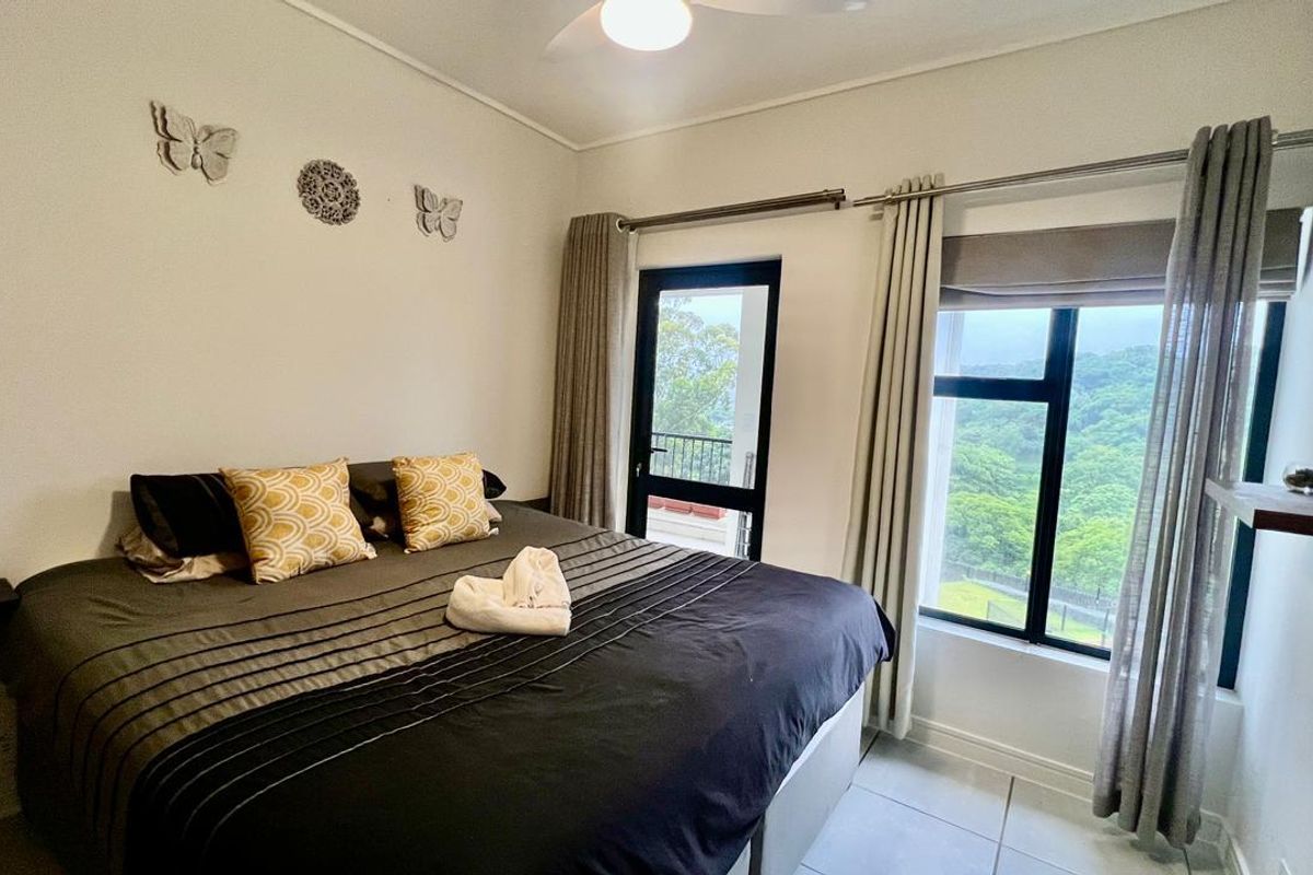 2 Bedroom Apartment to rent in Ballito Central - Photo 5