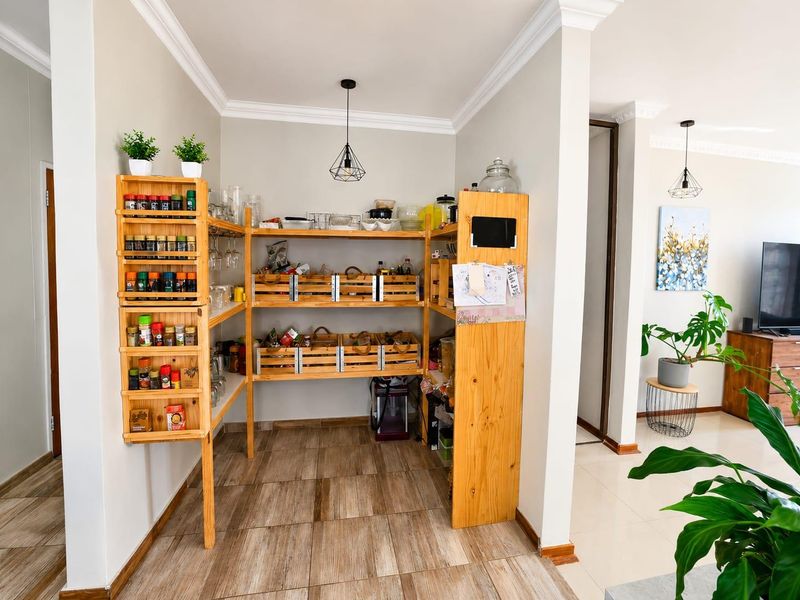 Spacious Family Living in Sought-After Dan Pienaar! - Photo 10