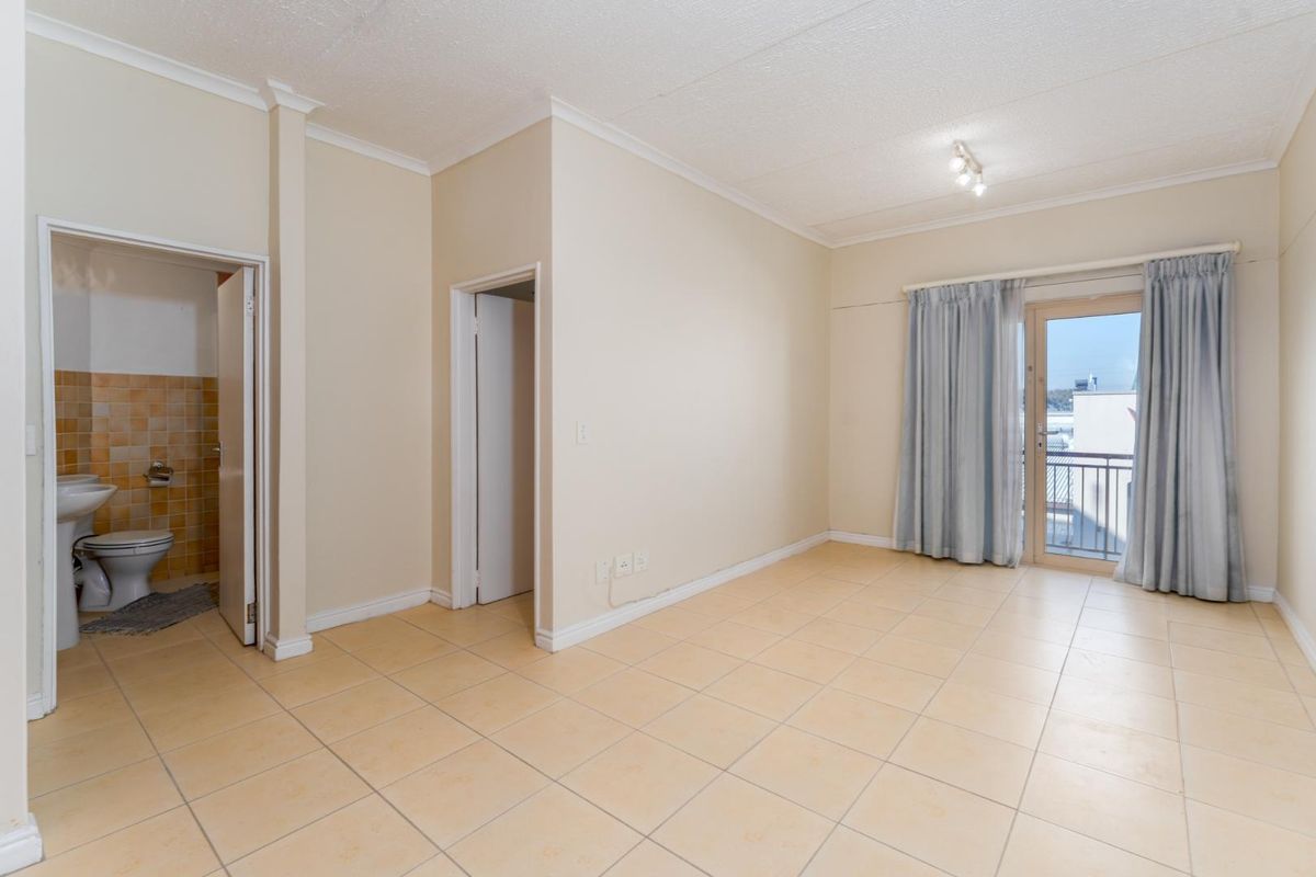 Ideal for First-Time Buyers or Investors - Photo 4