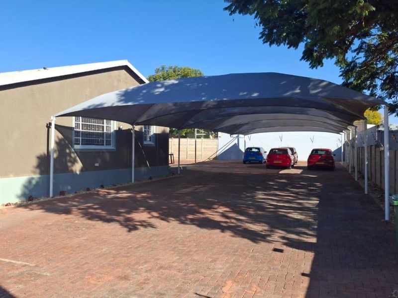 To Let: Office space in Eros - Photo 2