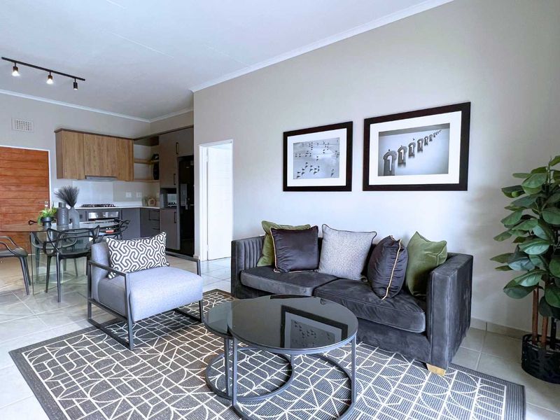 Two Bedroom Townhouse for Sale in Rietvalleirand - Photo 5