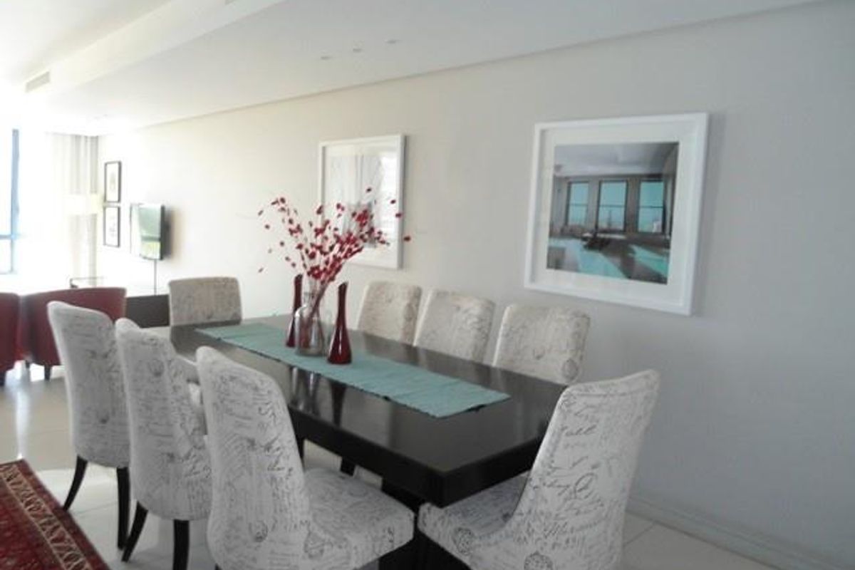Lovely Furnished 2 Bedroom Apartment on The Emperor - Photo 5