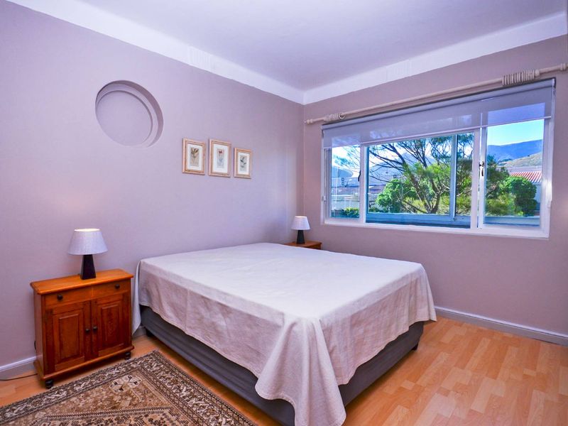 Charming Mouille Point Apartment - Photo 5