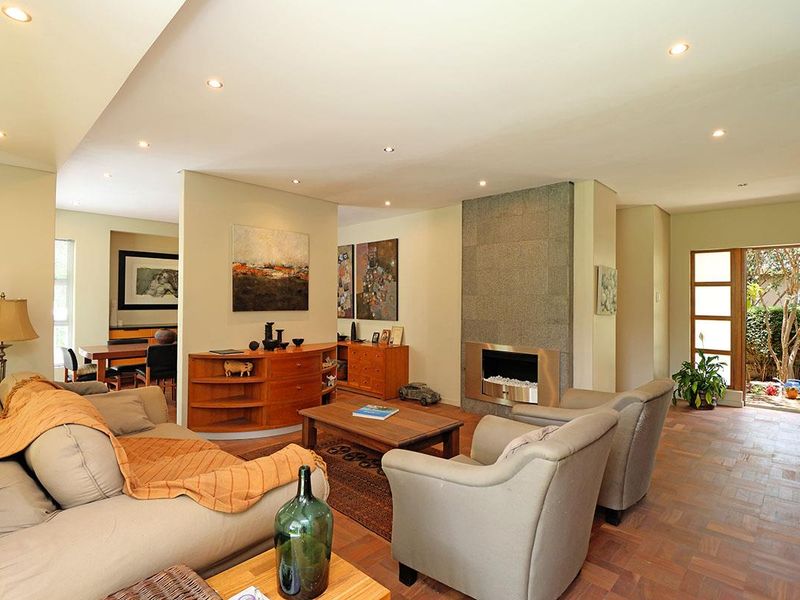 Modern Comfort Meets Elegance in Sandringham - Photo 2