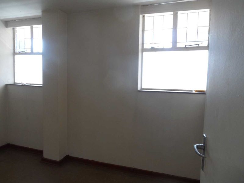 A BACHELOR FLAT TO RENT IN ARCADIA - Photo 7