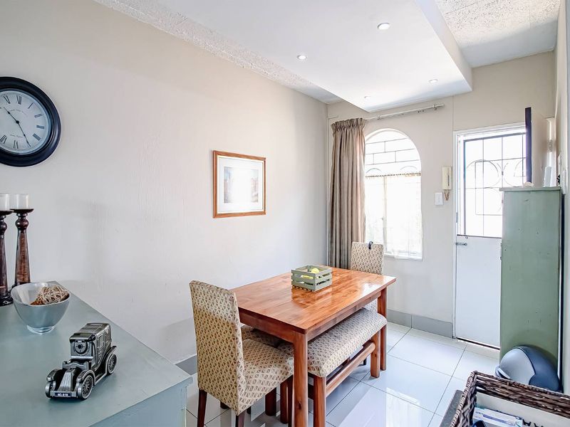 Renovated Lock-Up and Go - Photo 7