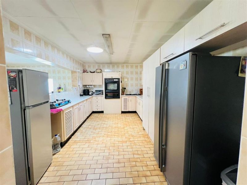 House For Sale in Brackendowns, Alberton - Photo 8