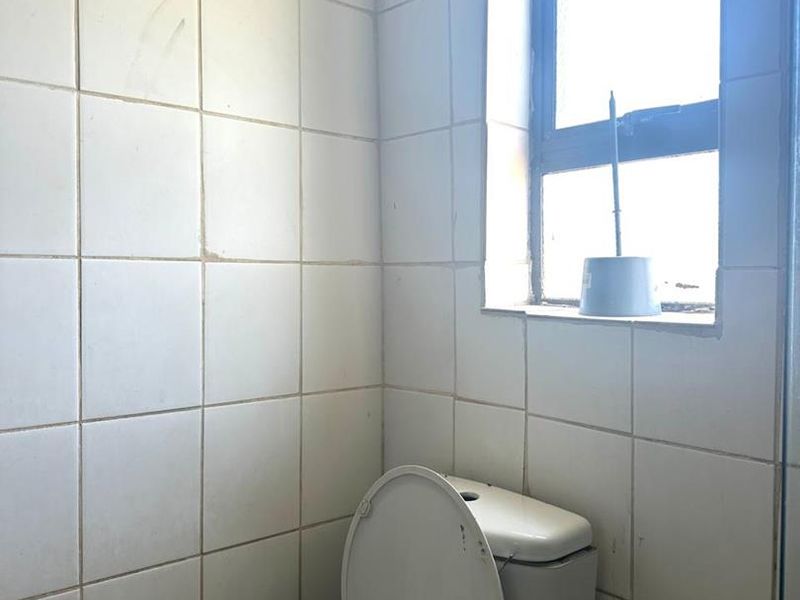 Simple and Functional 2-Bedroom House for Sale - Photo 7