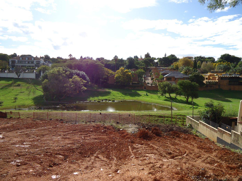 Two stands adjacent to each other for sale in Waterkloof Ridge - Photo 3