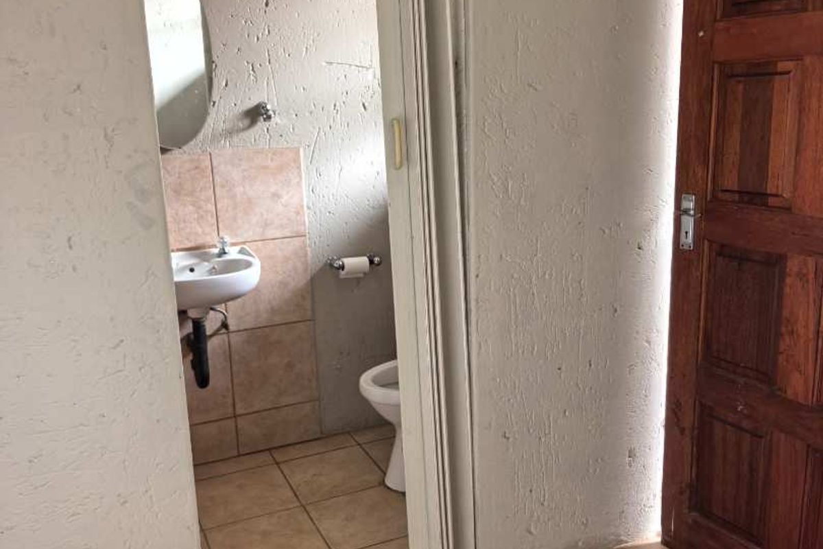 5 Bedroom house for sale in Rynfield - Photo 3