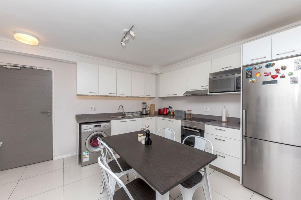 SECURE LIFESTYLE WITH MANY BENEFITS - Photo 2