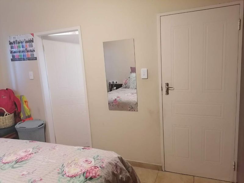 3 BEDS, 2 BATHS TOWNHOUSE FOR SALE IN NORKEM PARK EXT 2. - Photo 9