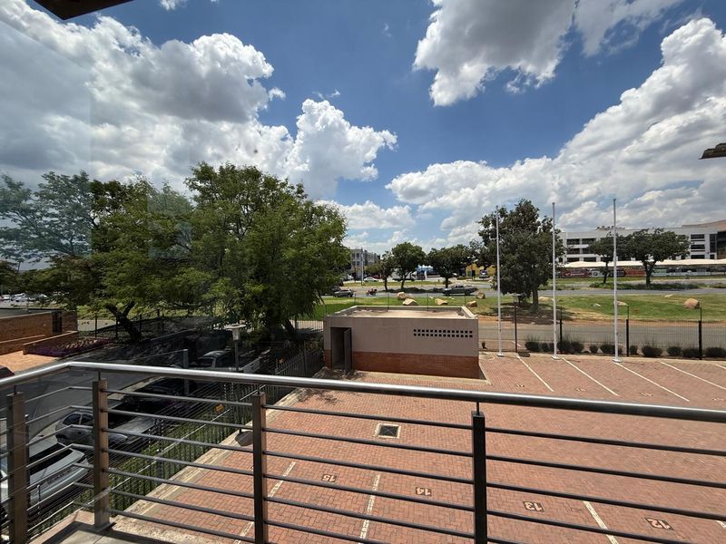 Exceptional Office Space Available at The Grid – First Floor, 289m2 - Photo 7