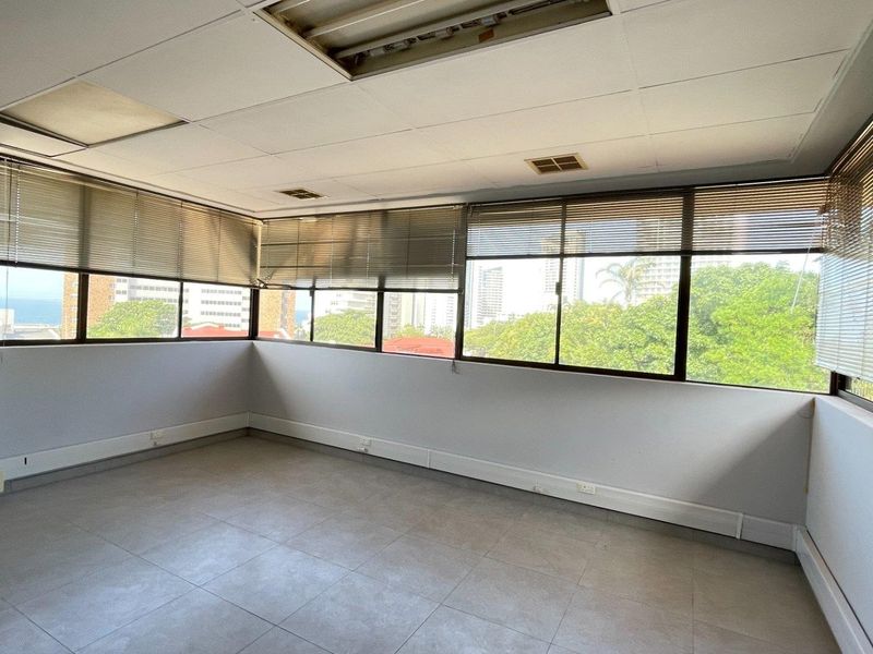 Prime Medical & Wellness Rooms To Let in Umhlanga - Photo 2