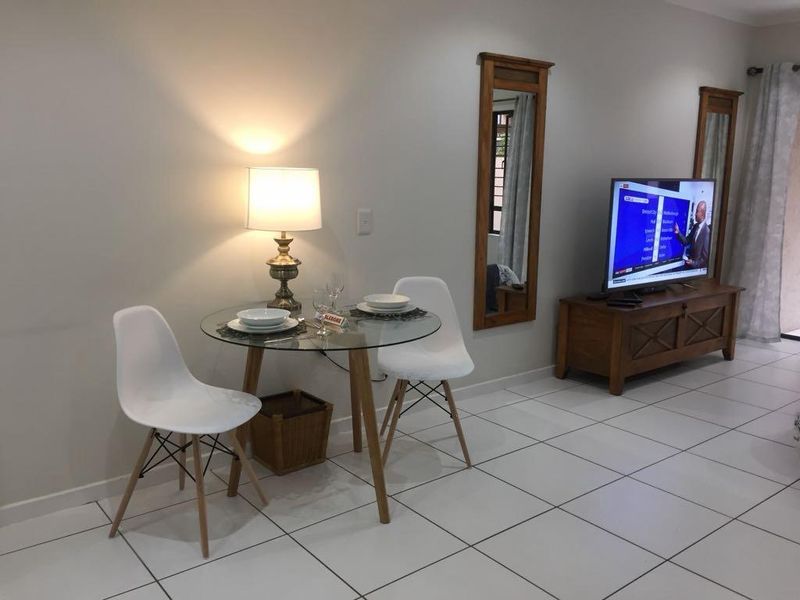 Quality tenants for this stunning property - Photo 9