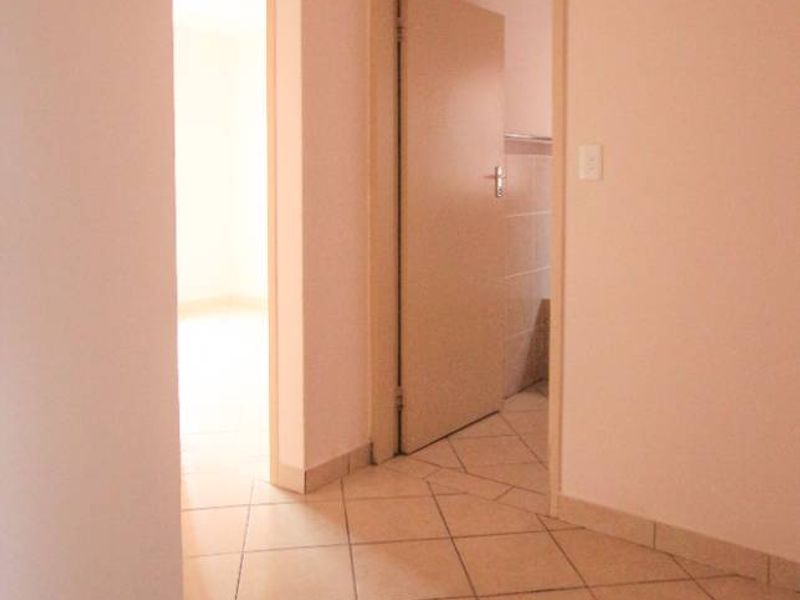 Immediately Available – Load-Shedding Free Area! - Photo 8