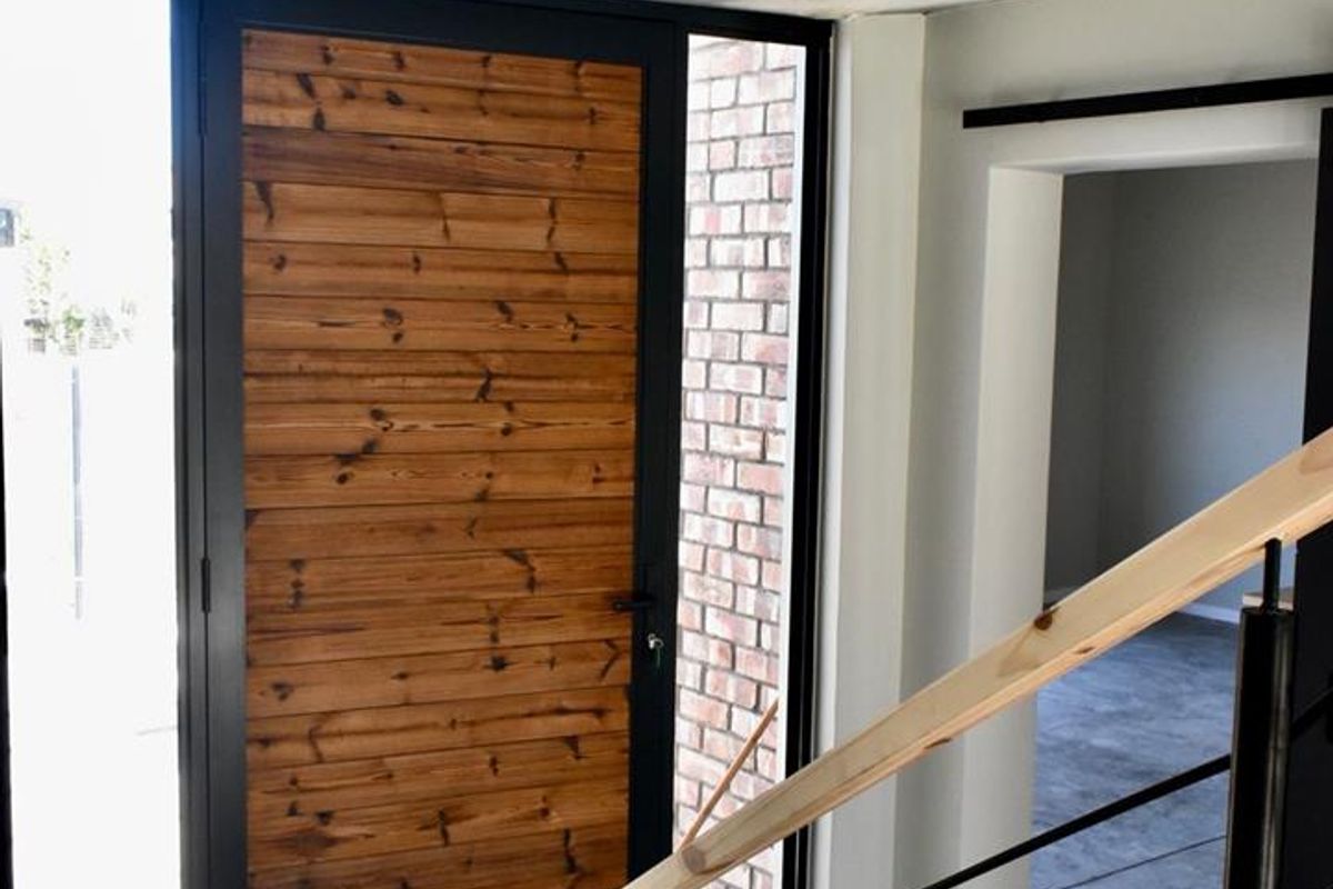 3 Bedroom Townhouse in Ocean View - Photo 3