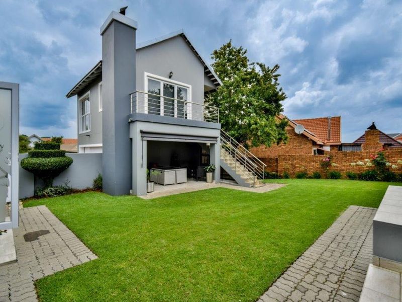 SECURE ESTATE LIVING - Photo 5