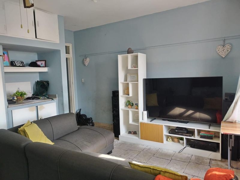 Low Levies and well priced beautiful apartment in a Well-Maintained Block - Ocean View Bluff - Photo 6