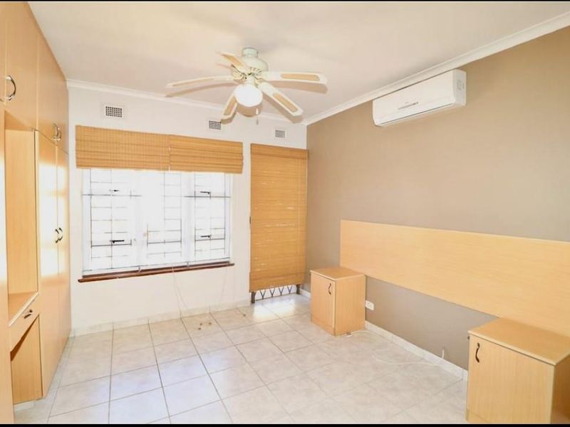 Hendra Estates - Pet Friendly 3 Bedroom Townhouse for Sale!! - Photo 6