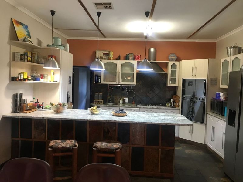 Welcome Home to your own piece of Paradise - Photo 5