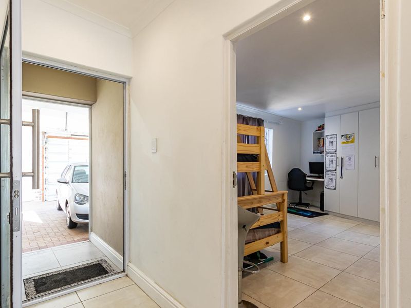 2 bedroom newly built family home - Photo 3