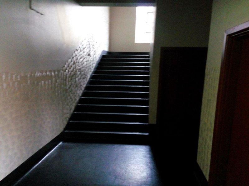 Bachelor Flat available in Sydenham in Port Elizabeth - Photo 4