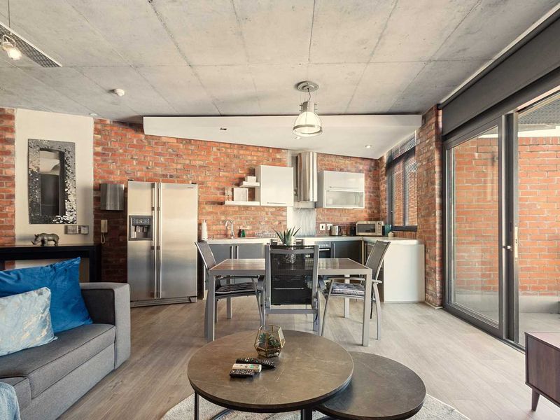 Industrial Slick Pad with views - Photo 8