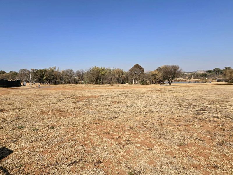 1109sqm VACANT STAND FOR SALE IN ESTATE d AFRIQUE - Photo 5