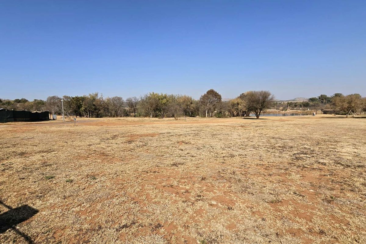 1109sqm VACANT STAND FOR SALE IN ESTATE d AFRIQUE - Photo 5