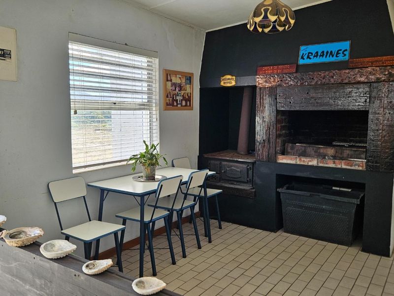 “Juweeltjie” – A True Gem in Pearly Beach Offering Dual Living - Photo 6