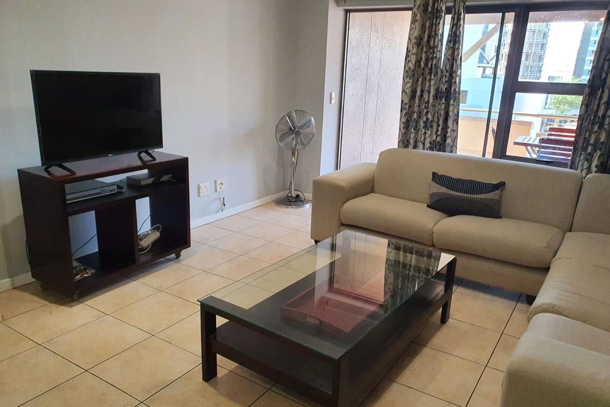 A CHARMING TWO BEDROOM FURNISHED APARTMENT - Photo 2
