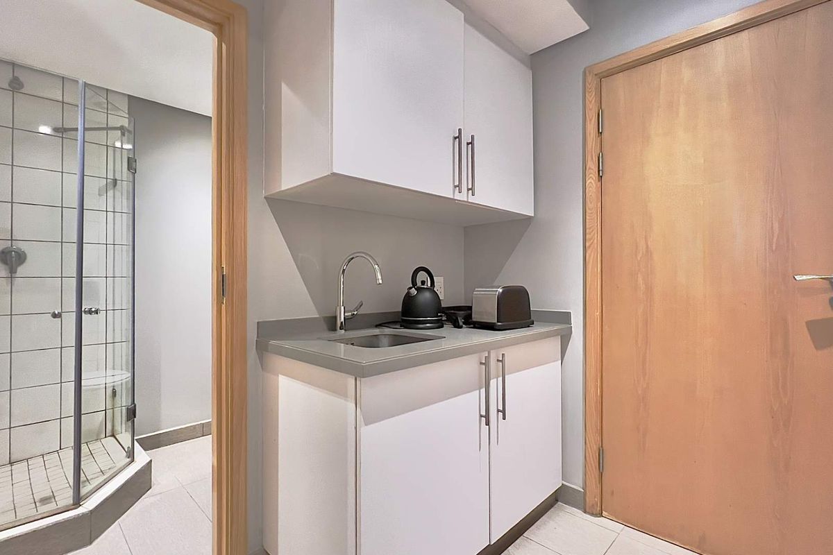 MINI STUDIO APARTMENT TO RENT at The Pearls of Umhlanga®️ - Photo 3