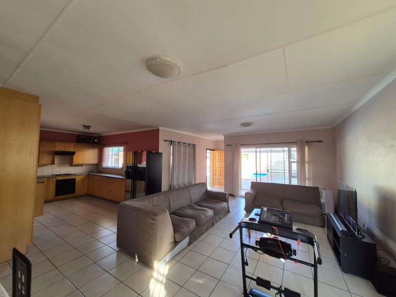 Ideal for first time buyers - Photo 5