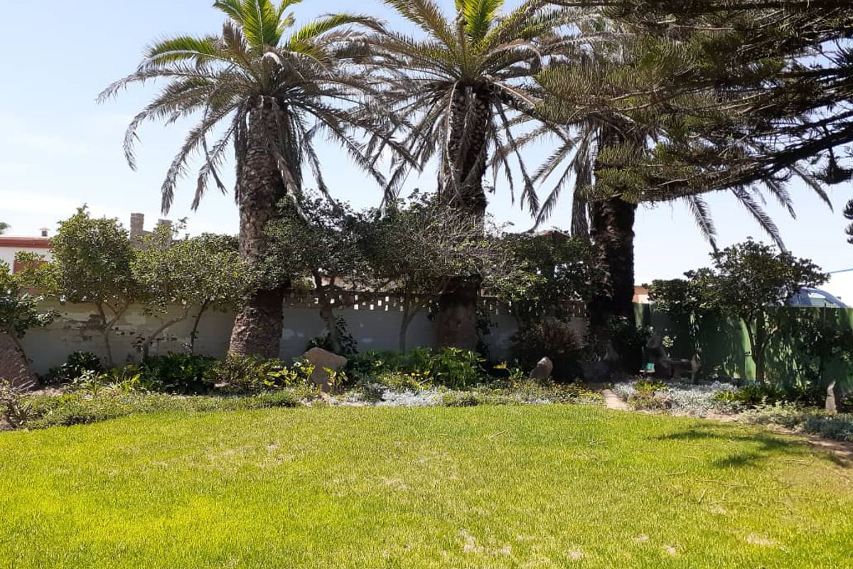 OWN YOUR VIEW – SEAFRONT HOUSE FOR SALE IN HENTIES - Photo 5