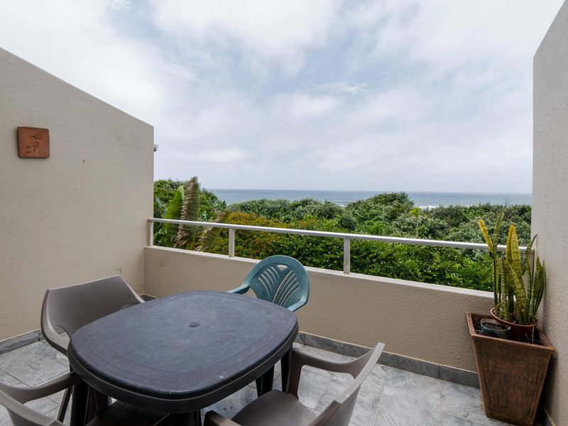 Fully furnished on the beach - Photo 3