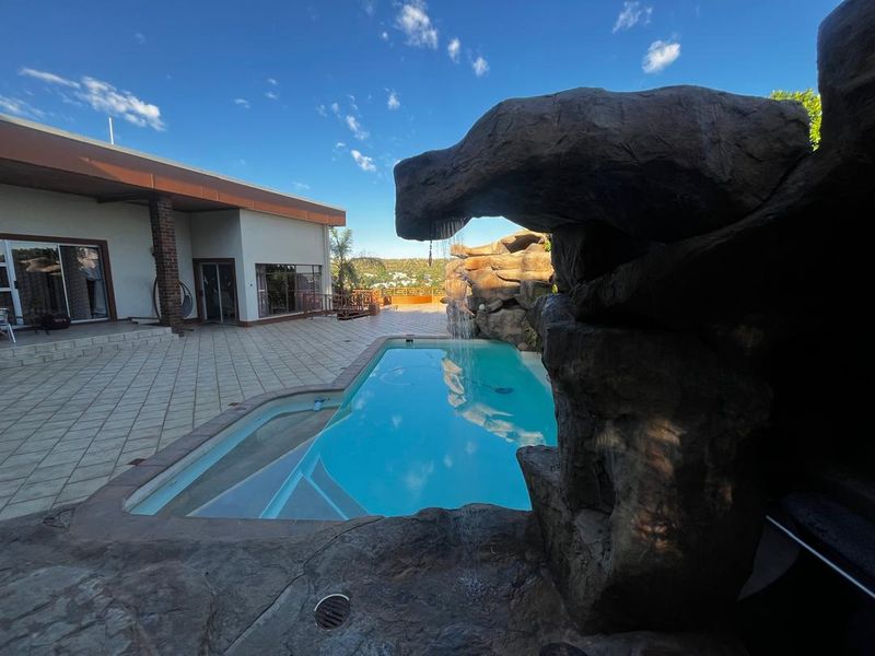 Prime Investment Opportunity | Boutique Hotel / AirBnB Potential - Photo 4