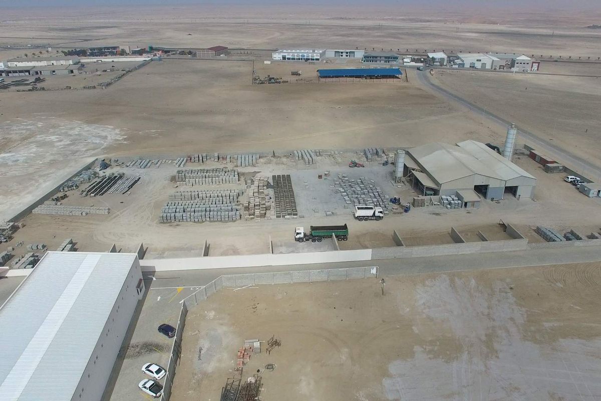 Heavy Industrial Property with warehouse for sale - Swakopmund (Industrial) - Photo 3
