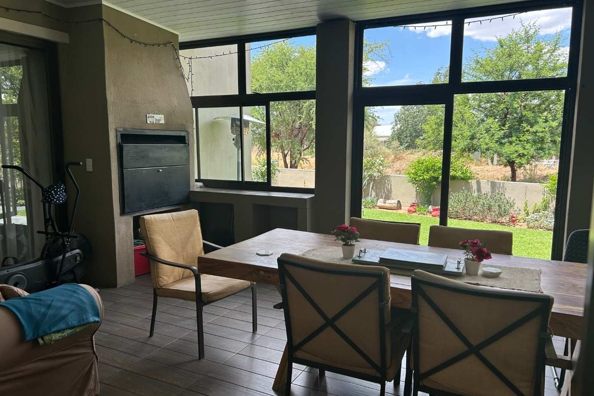 Modern 3-Bedroom Home in Peaceful Omeya Golf Estate - Photo 3