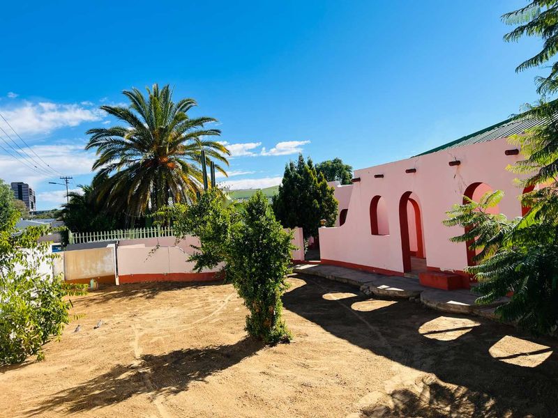 FOR SALE | Business Rezoned Freestanding House – Eros, Windhoek - Photo 4