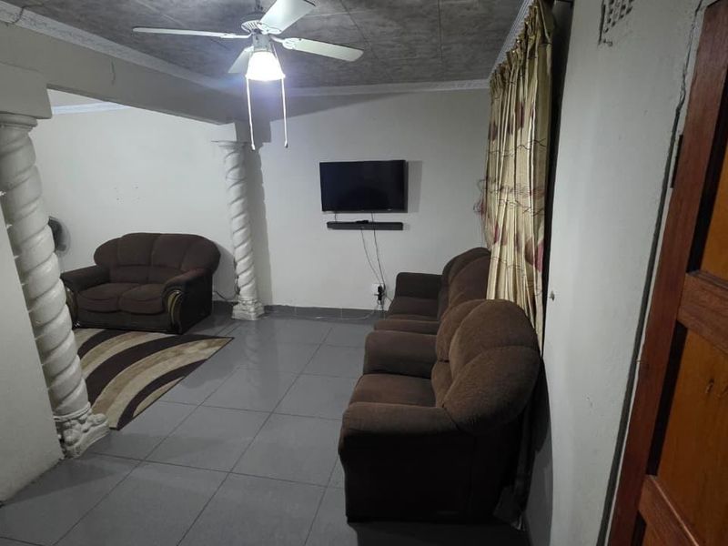 2 Bedroom House for Rent in Moorton - Photo 4