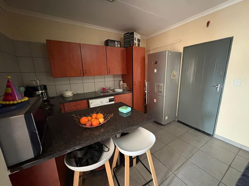 1 Bedroom Apartment in Ferndale - Photo 3
