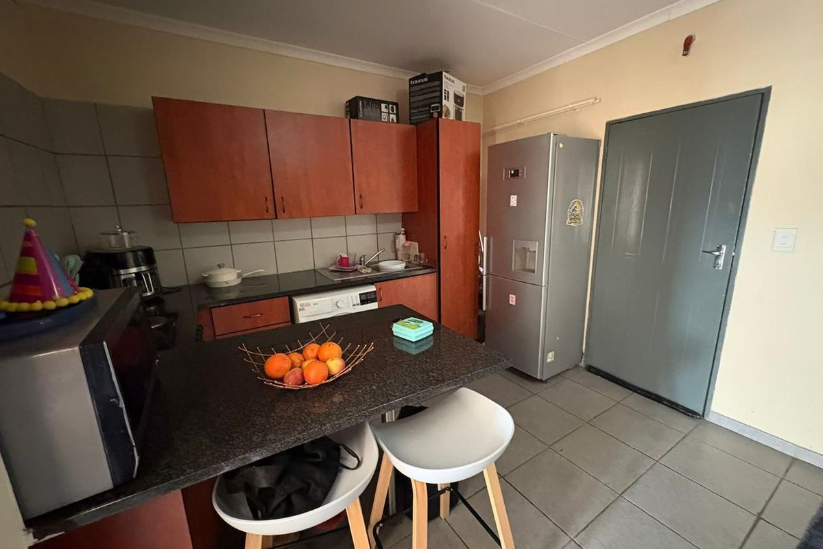 1 Bedroom Apartment in Ferndale - Photo 3