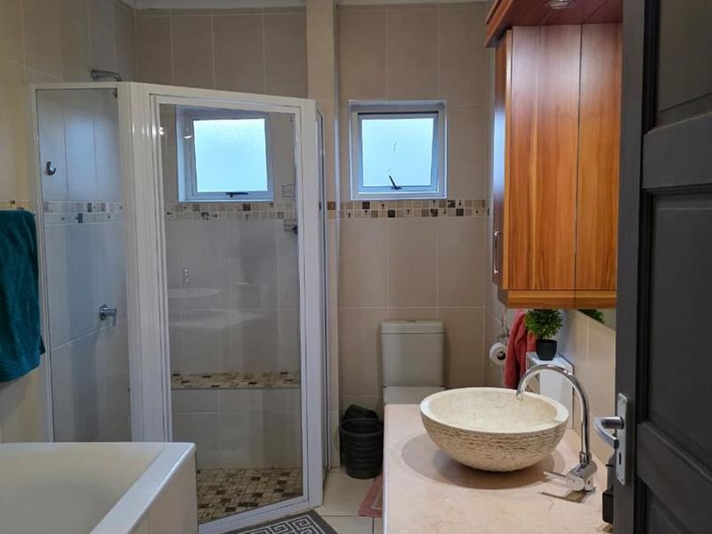 Spacious Family Home in Elisenheim - Photo 10