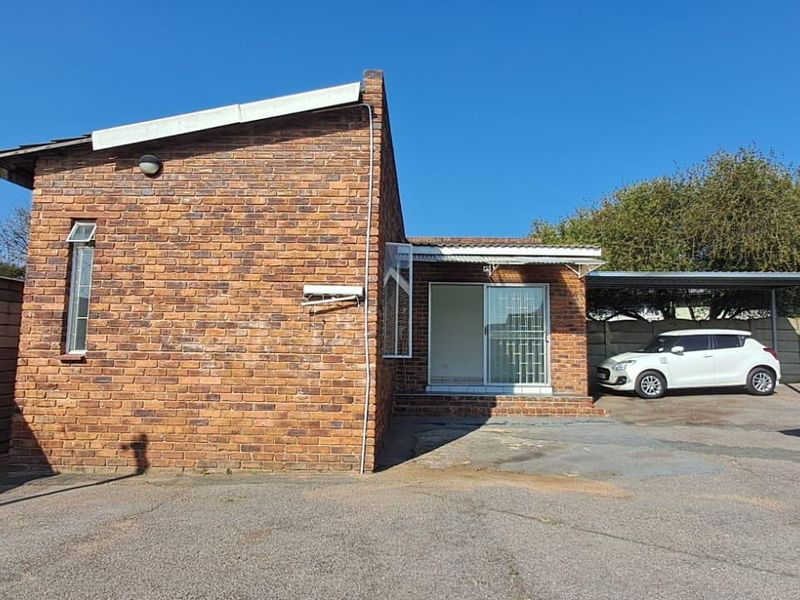 COZY & SECURE GARDEN COTTAGE TO RENT IN ELANDSPARK - Photo 5
